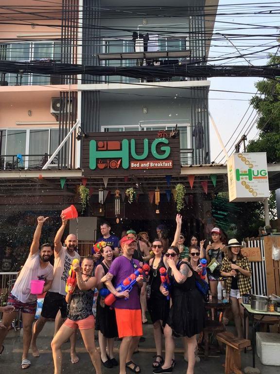 Hostel Hug Backpackers Chiang Mai Exterior foto